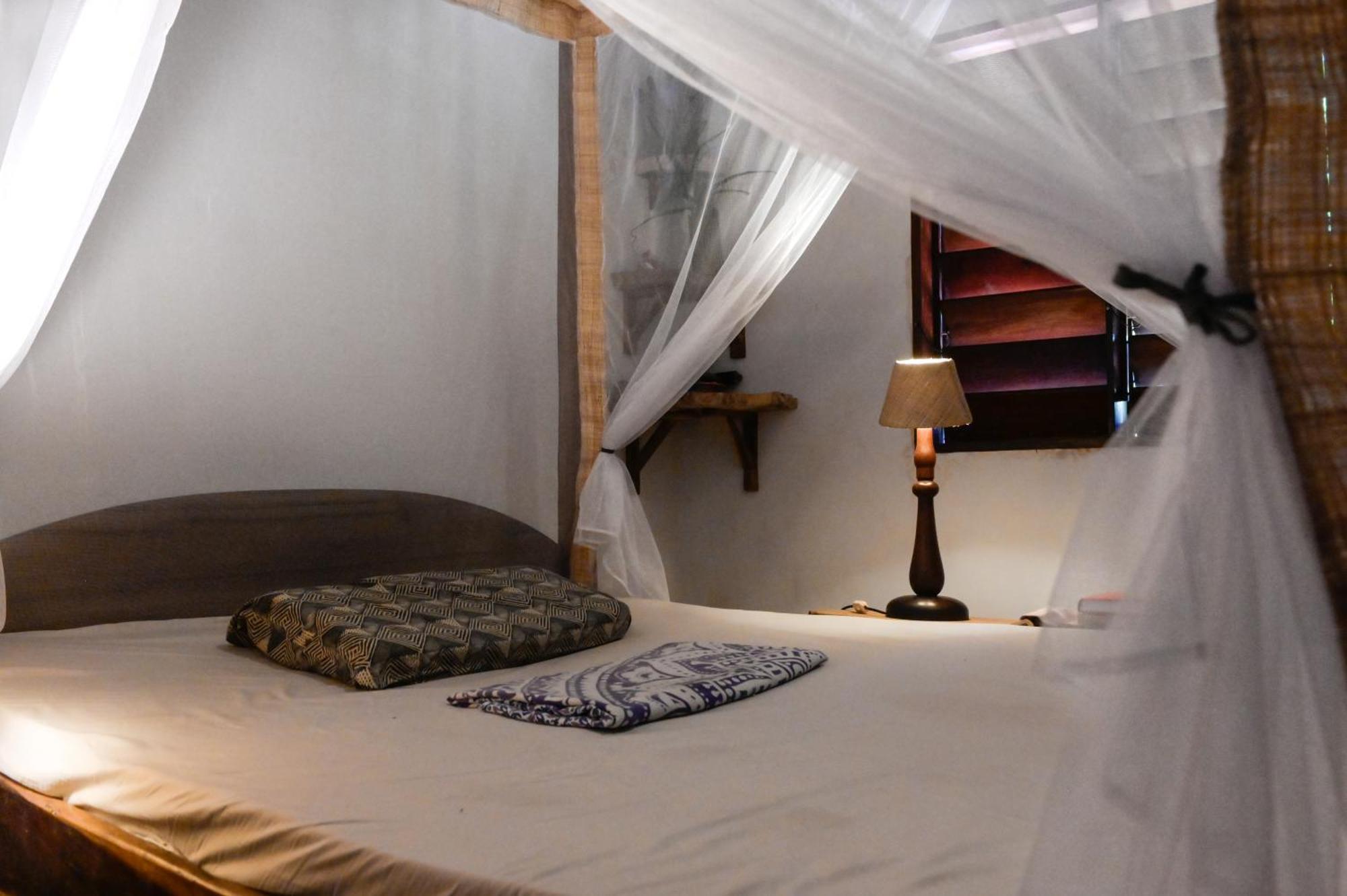 Shambala Madagascar: Beachfront Lodge And Adventures Ambolobozo Eksteriør billede