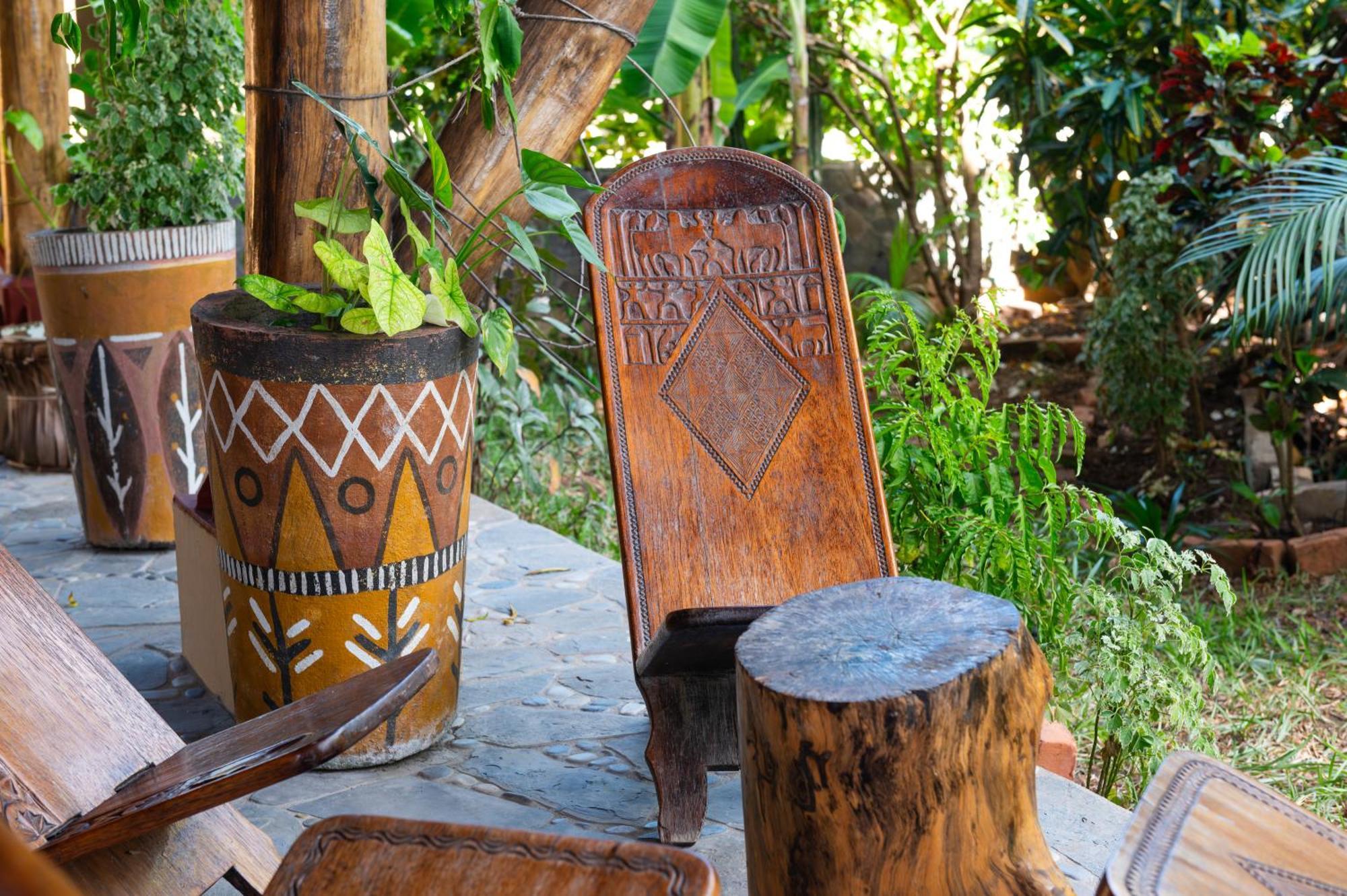 Shambala Madagascar: Beachfront Lodge And Adventures Ambolobozo Eksteriør billede